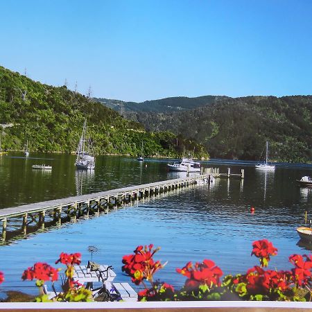Waterfront Bed And Breakfast Picton Extérieur photo